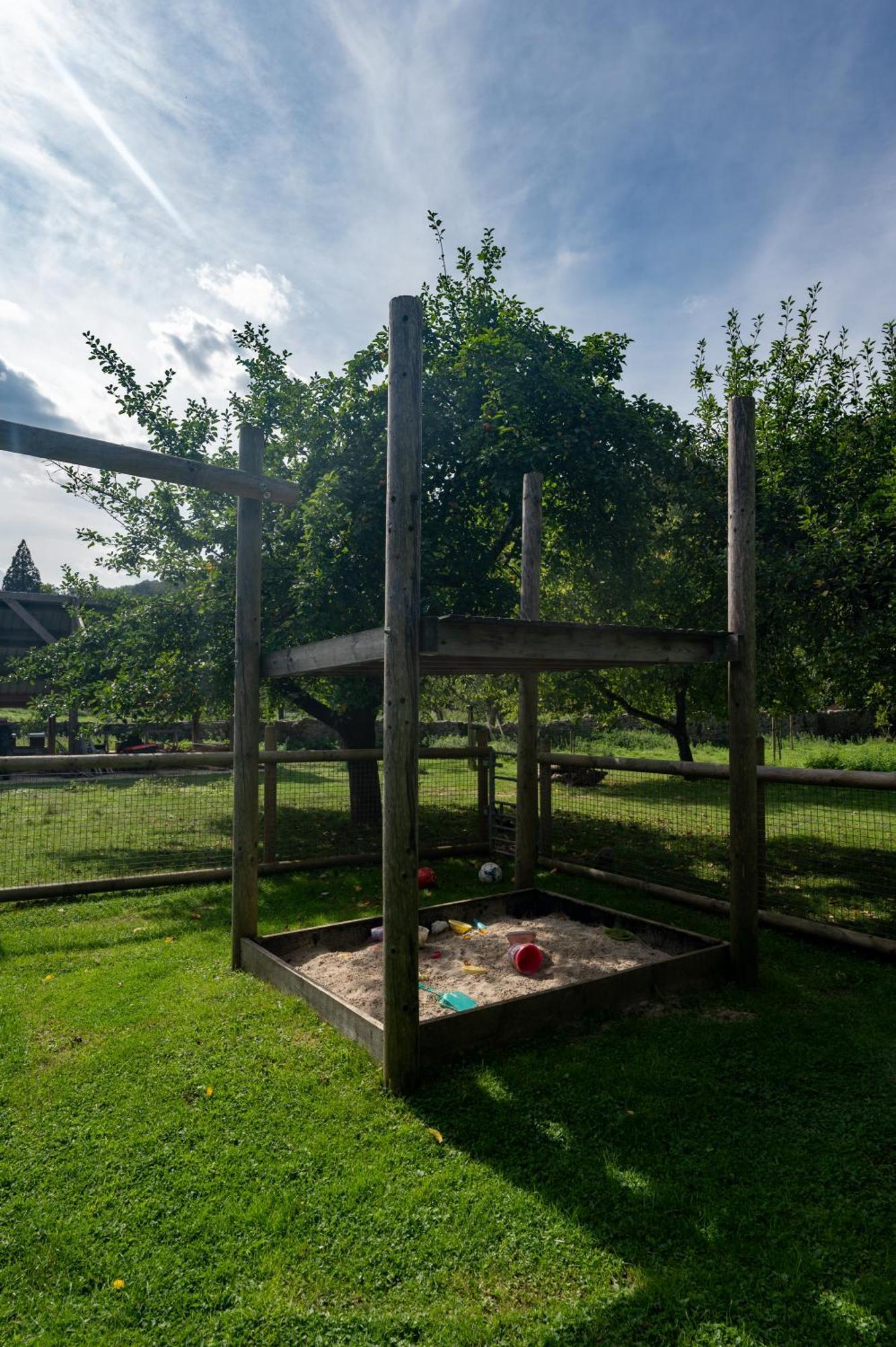 L'Arche De Noe Villa Dinant Kültér fotó